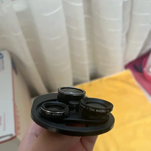 🦋HP🦋 4-in-1 Revolving Camera Lens - Picture 5 of 16